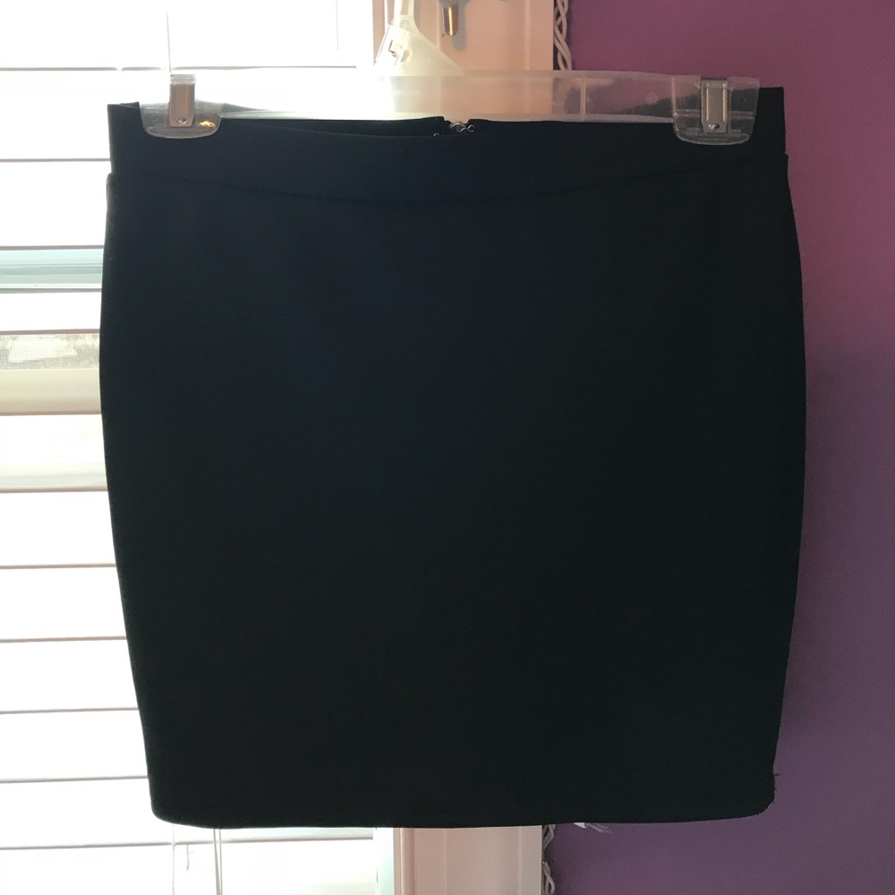 Black mini skirt